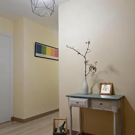Casa Guineu Apartment